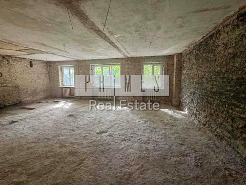 комерційна за адресою Василя Яна вул., 5