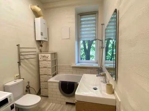 квартира за адресою Академіка Чекмарьова вул., 7