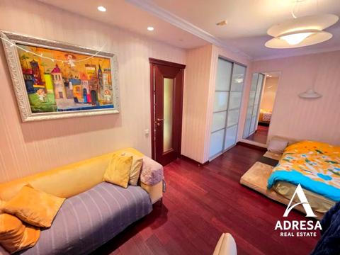 будинок за адресою Михайла Драгоманова вул. (Димитрова)