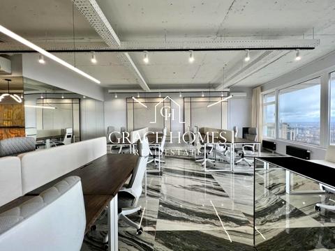 коммерческая по адресу Кловский спуск, 7а