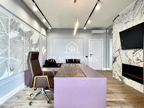 коммерческая по адресу Кловский спуск, 7а