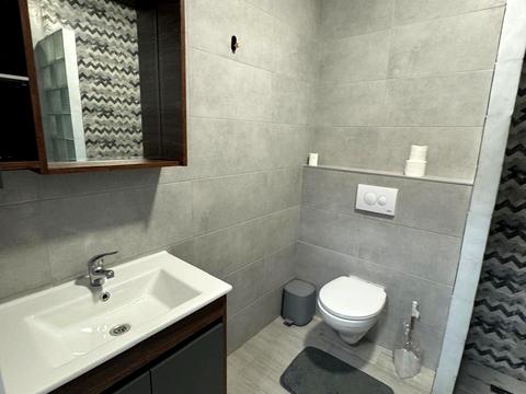 квартира по адресу Бакинская ул., 1