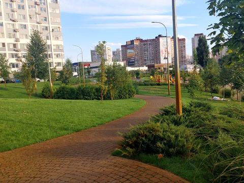 квартира за адресою Ревуцького вул., 40-Г