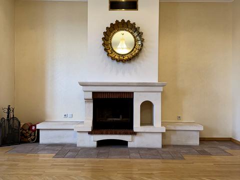 квартира за адресою Євгена Чикаленка вул. (Пушкінська), 20