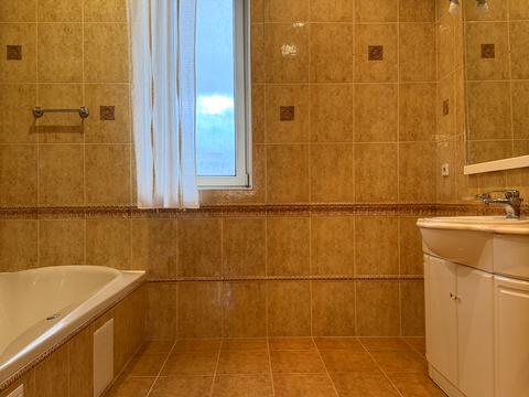 квартира за адресою Євгена Чикаленка вул. (Пушкінська), 20