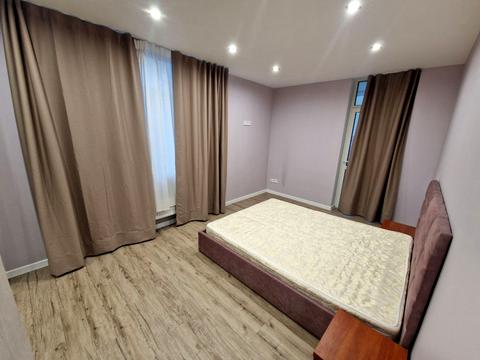 квартира по адресу Олександра Олеся ул., 3