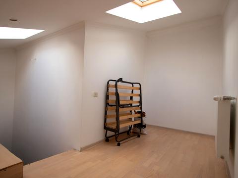 квартира за адресою Олександра Довженка вул., 23а