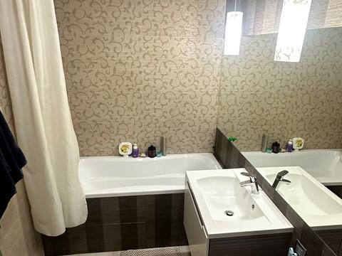 квартира по адресу Івана Кавалерідзе ул., 5