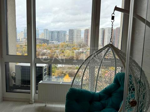 квартира за адресою Зарічна вул., 4