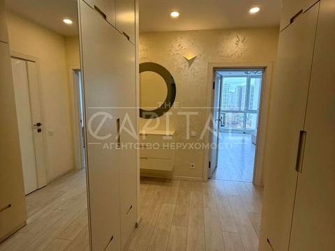 квартира за адресою Зарічна вул., 4