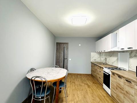 квартира за адресою Володимира Великого вул., 9-А