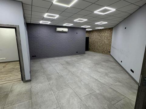 коммерческая по адресу Большая Васильковская ул. (Красноармейская), 72