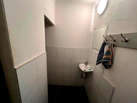 комерційна за адресою Джона Маккейна вул. (Івана Кудрі), 20