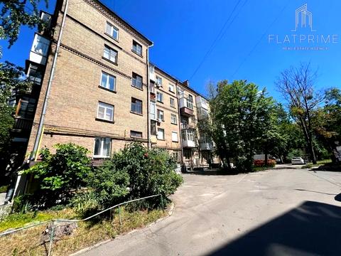 комерційна за адресою Джона Маккейна вул. (Івана Кудрі), 20