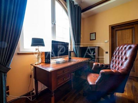 будинок за адресою Петра Сагайдачного