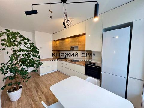 квартира по адресу Родини Крістерів ул., 20-Б