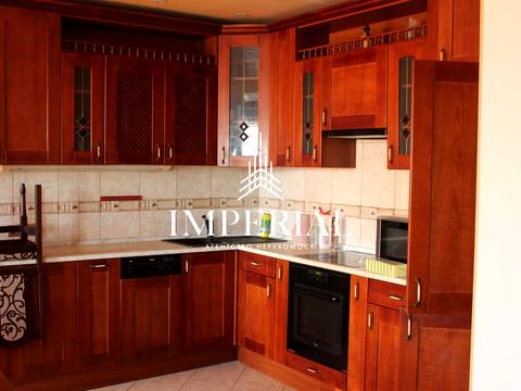 квартира за адресою Анни Ахматової вул., 13