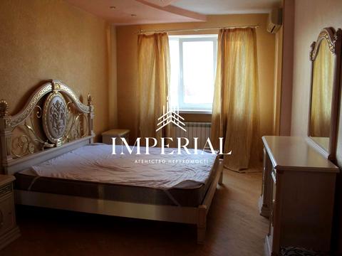 квартира за адресою Анни Ахматової вул., 13