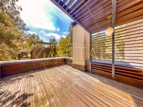 будинок за адресою Дамба Київського водосховища