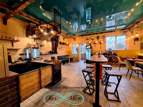 комерційна за адресою Щаслива вул., 11