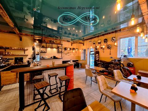 комерційна за адресою Щаслива вул., 11