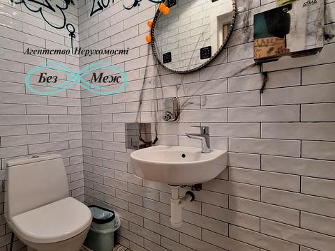 комерційна за адресою Щаслива вул., 11