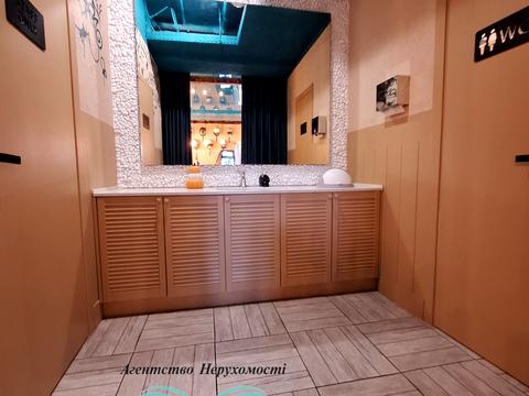 комерційна за адресою Щаслива вул., 11