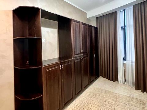 квартира по адресу Дмитрия Яворницкого просп. (Карла Маркса), 3