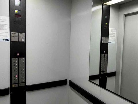 квартира за адресою Лабораторний пров., 6