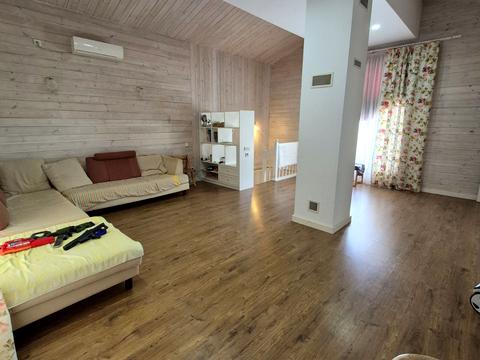 дом по адресу Центральна, 83