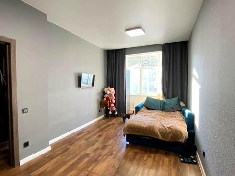 квартира за адресою Перлинна вул., 5A