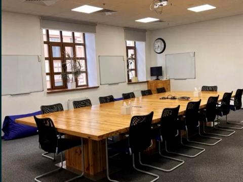 коммерческая по адресу Верхній Вал ул., 10