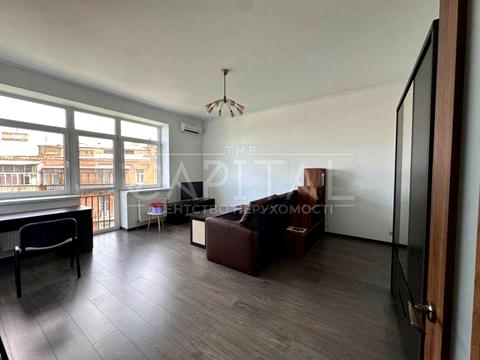 квартира за адресою Кудрявський узвіз, 3-А