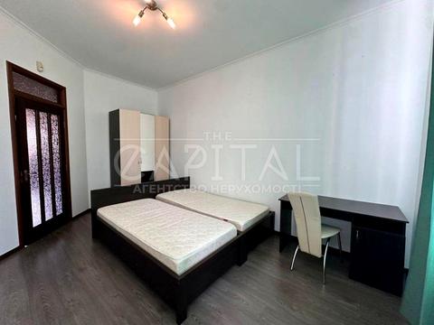 квартира за адресою Кудрявський узвіз, 3-А