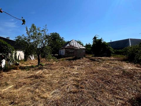 ділянка за адресою Чарівна