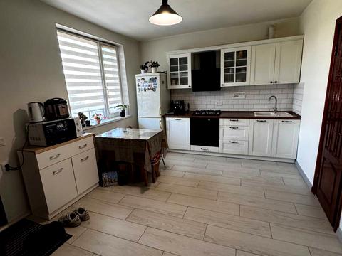 будинок за адресою Польова вул.