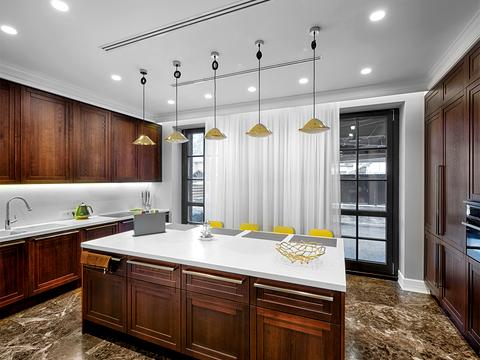 дом по адресу Революції Гідності