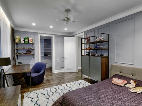 дом по адресу Революції Гідності