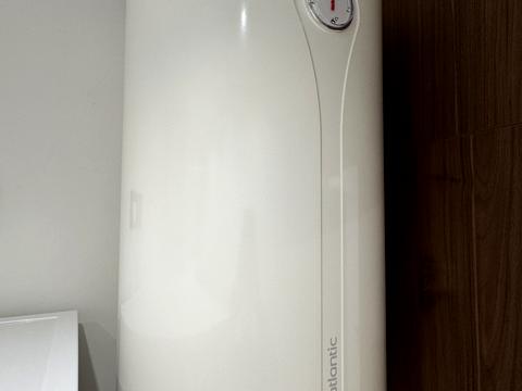 квартира за адресою Михайла Максимовича вул. (Онуфрія Трутенка), 28-Е