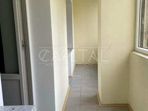 комерційна за адресою Володимира Івасюка просп. (Героїв Сталінграду), 37