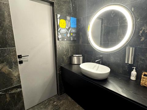 комерційна за адресою Мазепи Гетьмана, 138