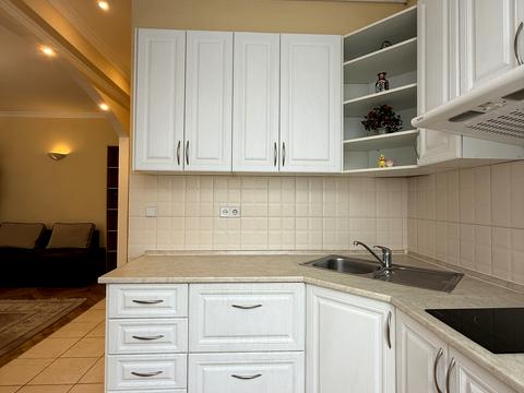 квартира за адресою Велика Васильківська вул. (Червоноармійська), 84