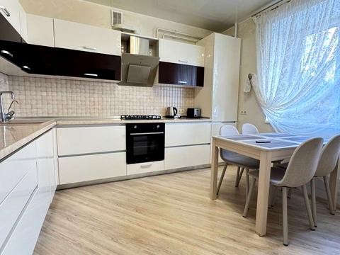 квартира по адресу Заречанская ул., 11