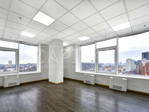 комерційна за адресою Київ, Антоновича вул. (Горького), 120