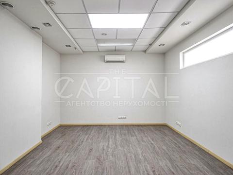 комерційна за адресою Київ, Антоновича вул. (Горького), 120