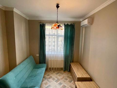 квартира за адресою Василя Тютюнника вул. (Анрі Барбюса), 52/1а