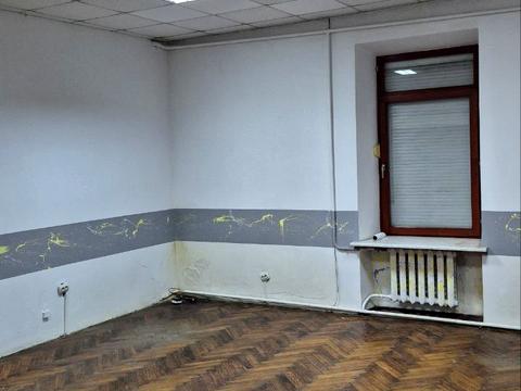 комерційна за адресою Шевченка, 7