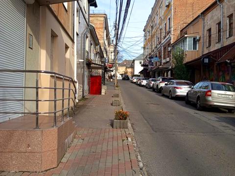 квартира за адресою Кропивницького вул., 20