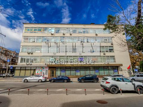 комерційна за адресою Спаська вул., 9