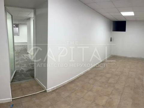 комерційна за адресою Ярославська вул., 28